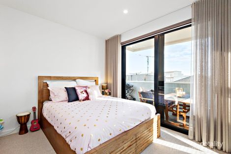 Property photo of 201/28 Jersey Parade Carnegie VIC 3163