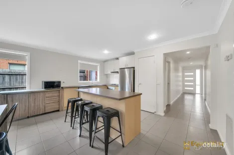 Property photo of 20 Phillip Drive Wyndham Vale VIC 3024