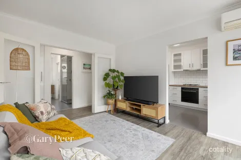 2/20 Royal Ave, Glen Huntly, VIC 3163