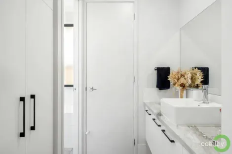 Property photo of 47 Noble Circuit Onkaparinga Heights SA 5163