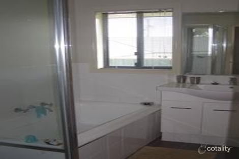 Property photo of 3 Discovery Drive Orange NSW 2800