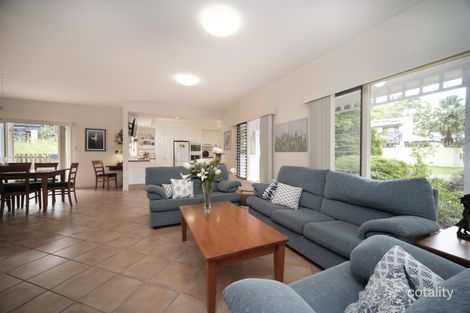 Property photo of 72 Amaroo Drive Smiths Lake NSW 2428