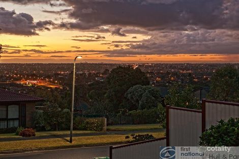 Property photo of 12 Monkhouse Drive Endeavour Hills VIC 3802
