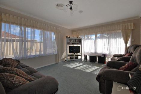 Property photo of 10 Prism Place Beldon WA 6027