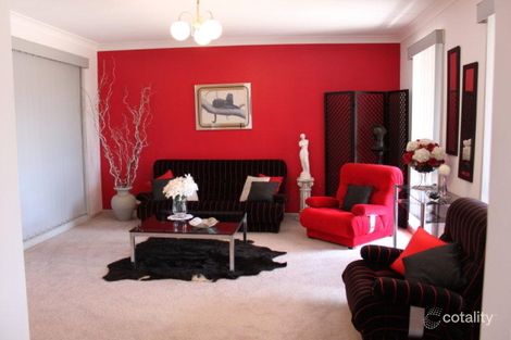 Property photo of 14 Benjamin Drive Wallsend NSW 2287