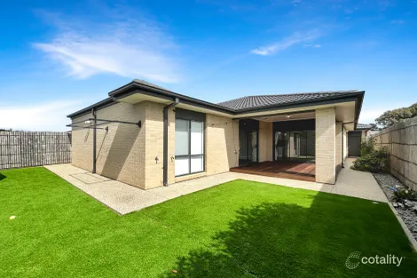 Property photo of 71 Element Circuit Armstrong Creek VIC 3217