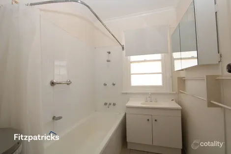 Property photo of 414 Lake Albert Road Kooringal NSW 2650