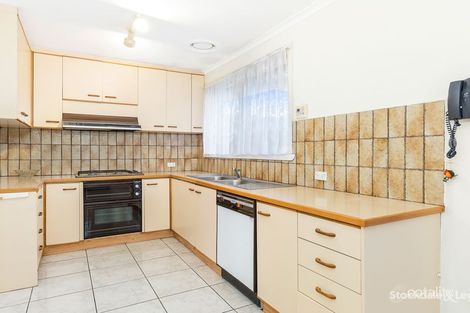 Property photo of 15 Allenby Place Gladstone Park VIC 3043
