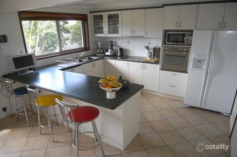 Property photo of 41 Banwell Crescent Carindale QLD 4152