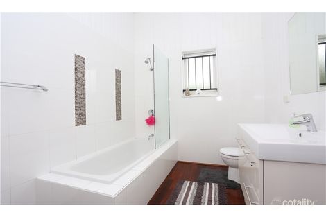 Property photo of 22 Sackville Street Milton QLD 4064