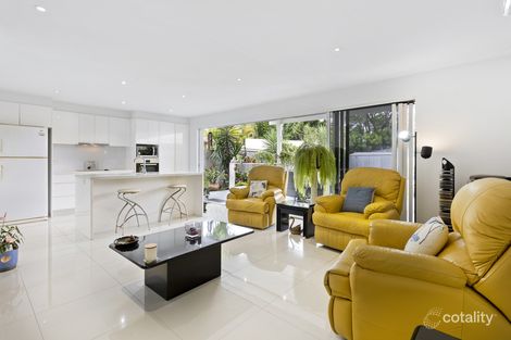 Property photo of 9 Chainey Avenue Miami QLD 4220