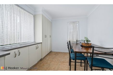 Property photo of 12 Hatherton Road Lethbridge Park NSW 2770