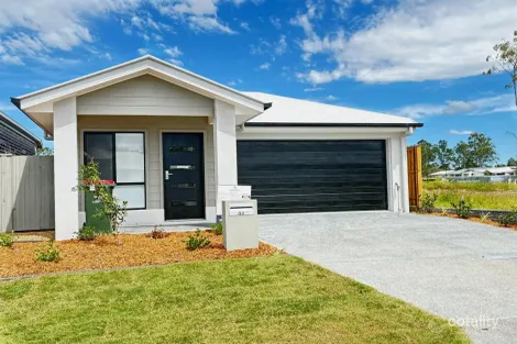 43 Clarence St, South Maclean, QLD 4280