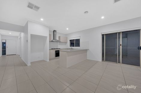Property photo of 8 Cotchin Close Wollert VIC 3750