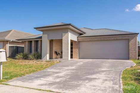 8 Cagney Rd, Rutherford, NSW 2320