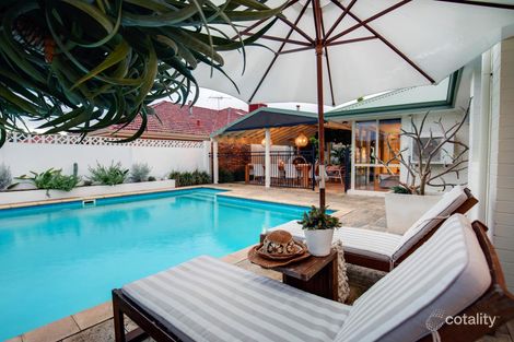 Property photo of 6 Kellett Close Gwelup WA 6018