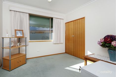 Property photo of 8 Jennifer Court Sale VIC 3850