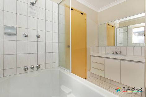 Property photo of 5 Niagara Place Morley WA 6062