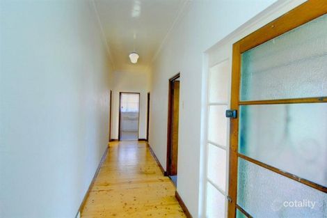 Property photo of 105 Clissold Street Black Hill VIC 3350