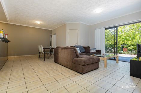 Property photo of 3/6 Omeo Street Macgregor QLD 4109