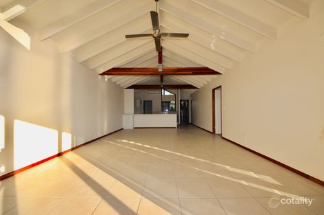 Property photo of 7/41-43 Hooker Boulevard Broadbeach Waters QLD 4218