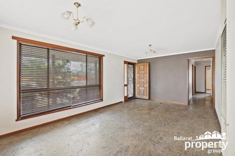 Property photo of 1 McDonald Drive Mitchell Park VIC 3355