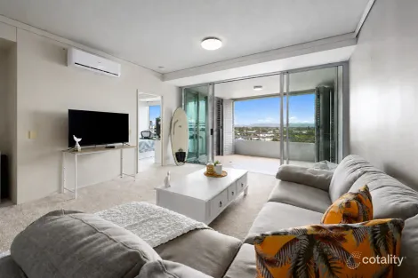 908/360 MARINE PDE, LABRADOR, QLD 4215