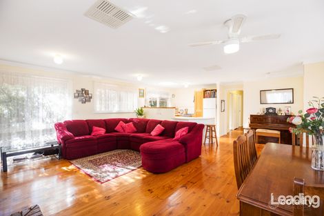 Property photo of 14 Isaacs Close Sunbury VIC 3429