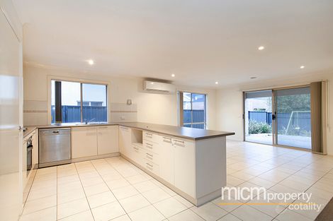 Property photo of 12 Miles Franklin Boulevard Point Cook VIC 3030