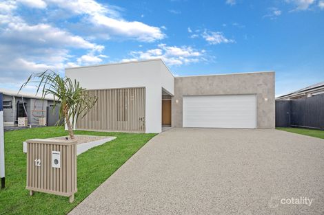 Property photo of 12 Vue Way Parkhurst QLD 4702