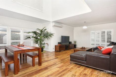 Property photo of 31 Lakeside Drive Point Cook VIC 3030