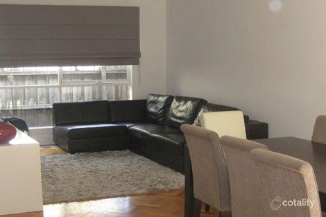 2/8 Foch St, Ormond, VIC 3204