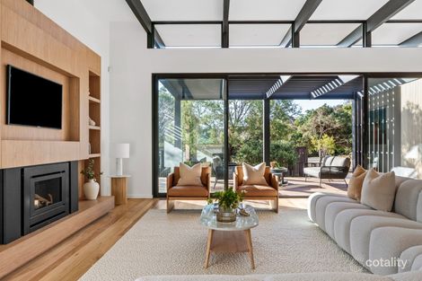 Property photo of 31 Ocean Road Blairgowrie VIC 3942