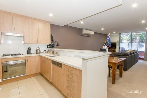 Property photo of 206/3 Como Crescent Southport QLD 4215