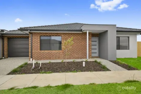 3 Myna Way, Armstrong Creek, VIC 3217