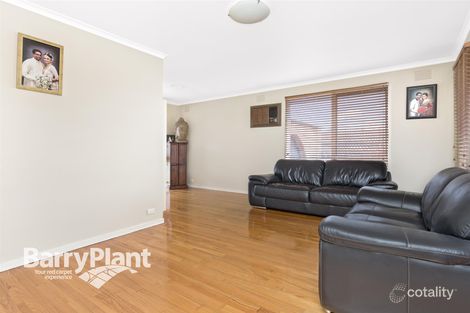 Property photo of 238 James Cook Drive Endeavour Hills VIC 3802