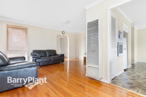 Property photo of 238 James Cook Drive Endeavour Hills VIC 3802
