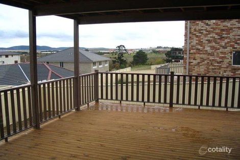Property photo of 16 Constantina Circuit Goulburn NSW 2580