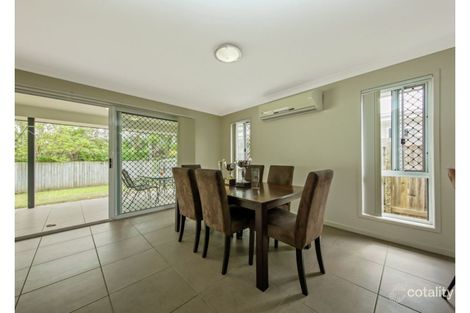 Property photo of 1/87 Emsworth Street Wynnum QLD 4178