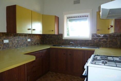 Property photo of 38 Bungalow Road Peakhurst NSW 2210