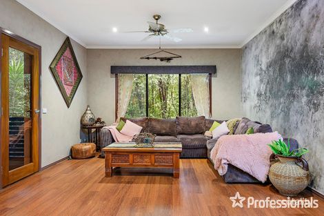 Property photo of 32 David Road Lilydale VIC 3140