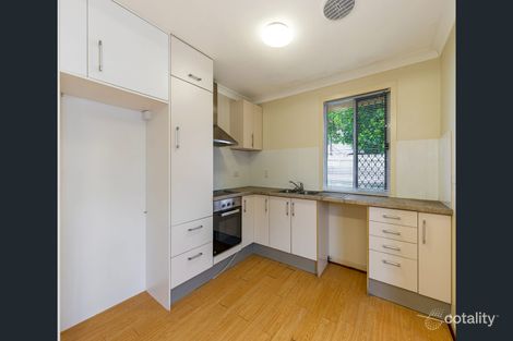 Property photo of 27 Roscoe Street Holland Park QLD 4121