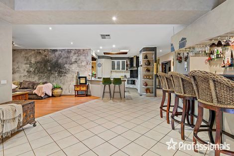 Property photo of 32 David Road Lilydale VIC 3140