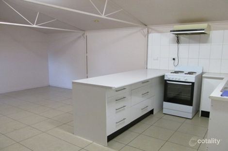 2/7 Oreilly St, Parafield Gardens, SA 5107