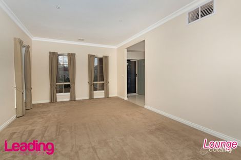 Property photo of 3 Grand Ridge Way Sunbury VIC 3429