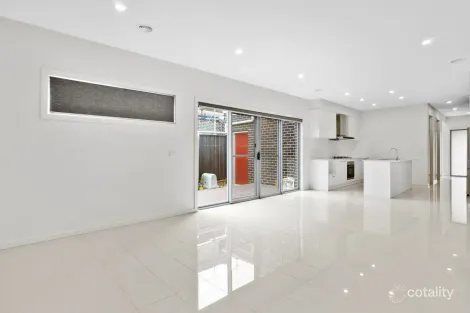 Property photo of 2/95 Grieve Parade Altona VIC 3018