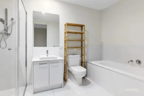 Property photo of 2/95 Grieve Parade Altona VIC 3018