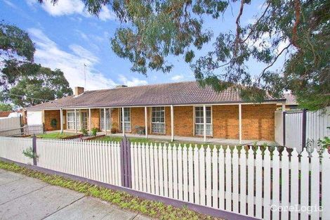 Property photo of 1 Mount Erin Crescent Frankston South VIC 3199