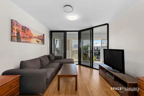 Property photo of 336 Boundary Street Spring Hill QLD 4000