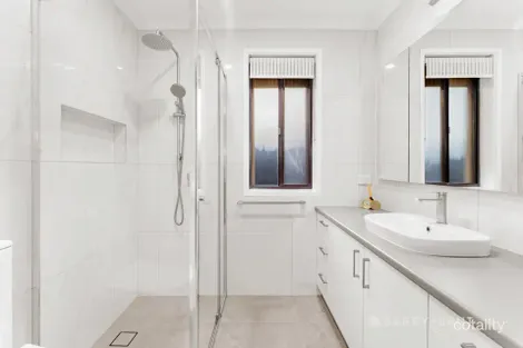 Property photo of 14 Townview Avenue Wantirna South VIC 3152